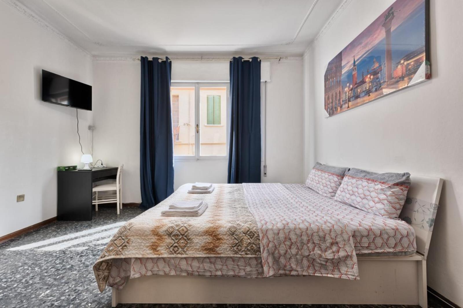 Cozy Best Apartment In City With Free Parking Marghera Ngoại thất bức ảnh