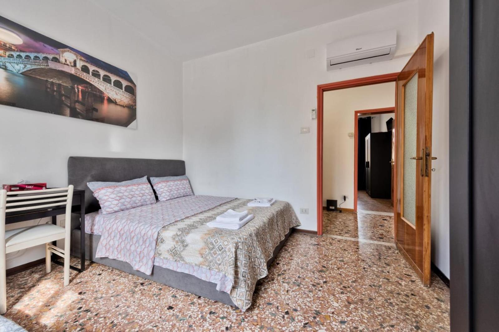 Cozy Best Apartment In City With Free Parking Marghera Ngoại thất bức ảnh