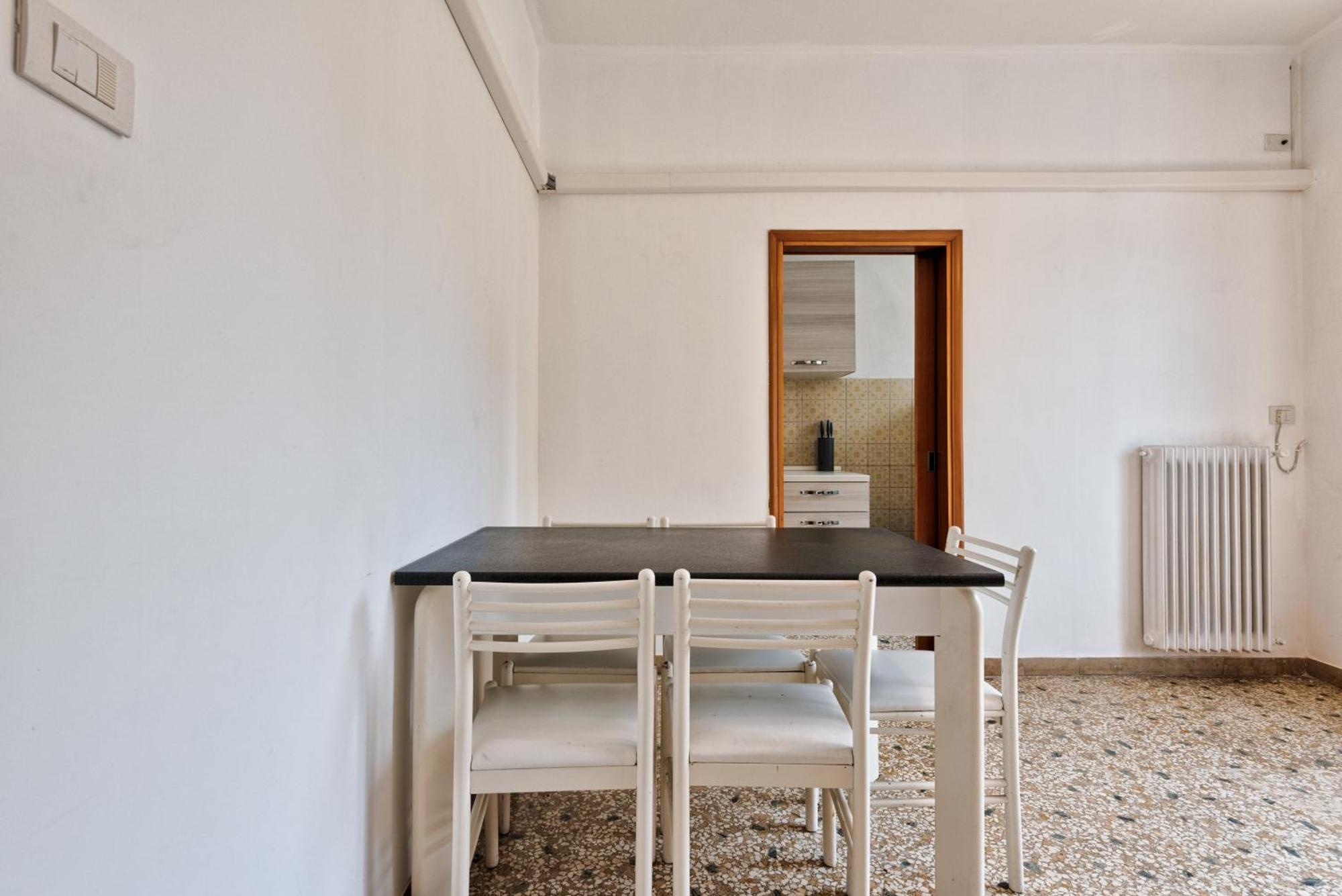 Cozy Best Apartment In City With Free Parking Marghera Ngoại thất bức ảnh